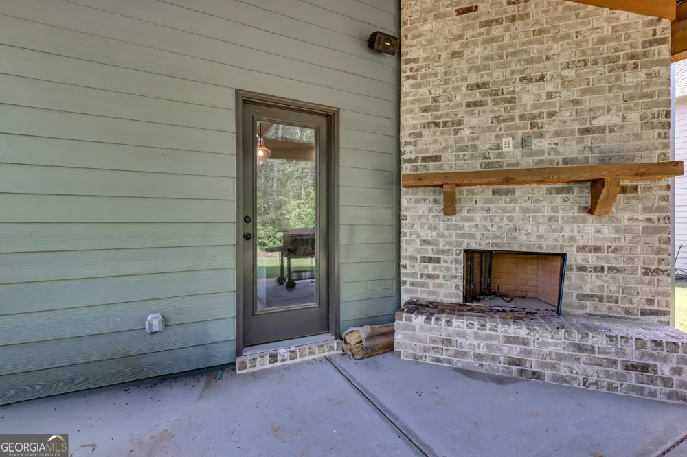 4589 Capulet CT Forsyth, GA 31029