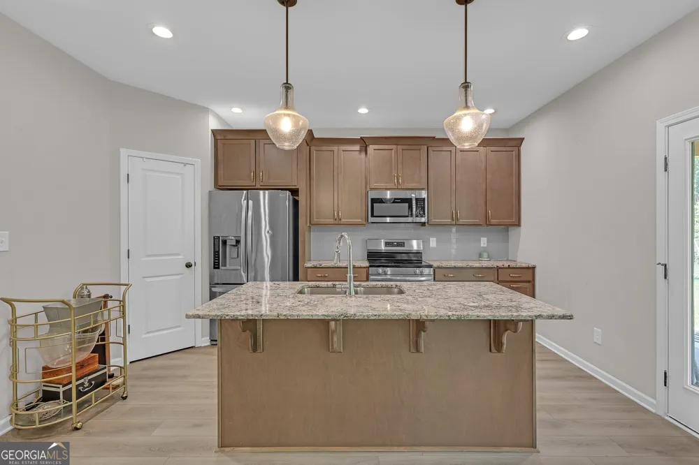 4589 Capulet CT Forsyth, GA 31029