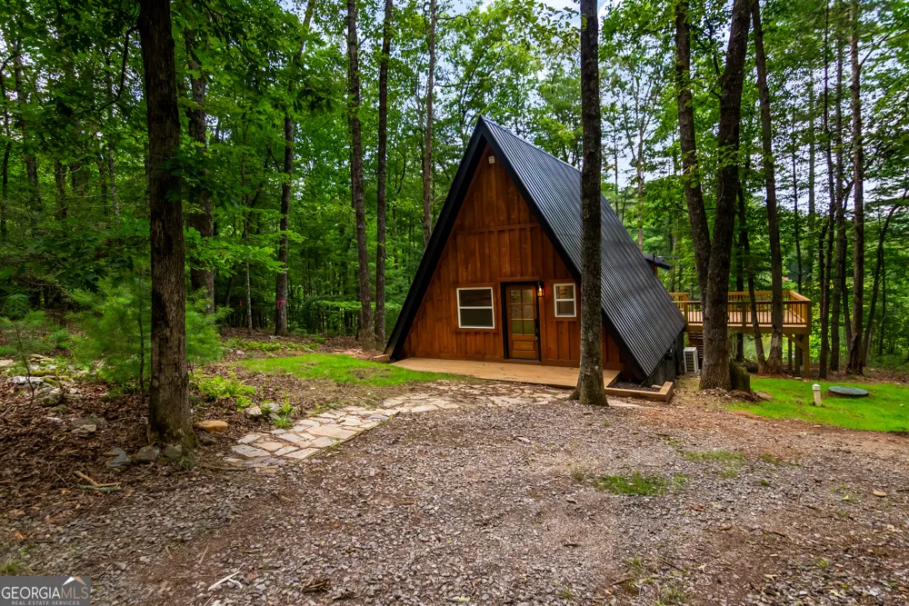 3 Mountain Lake RD Blue Ridge, GA 30513