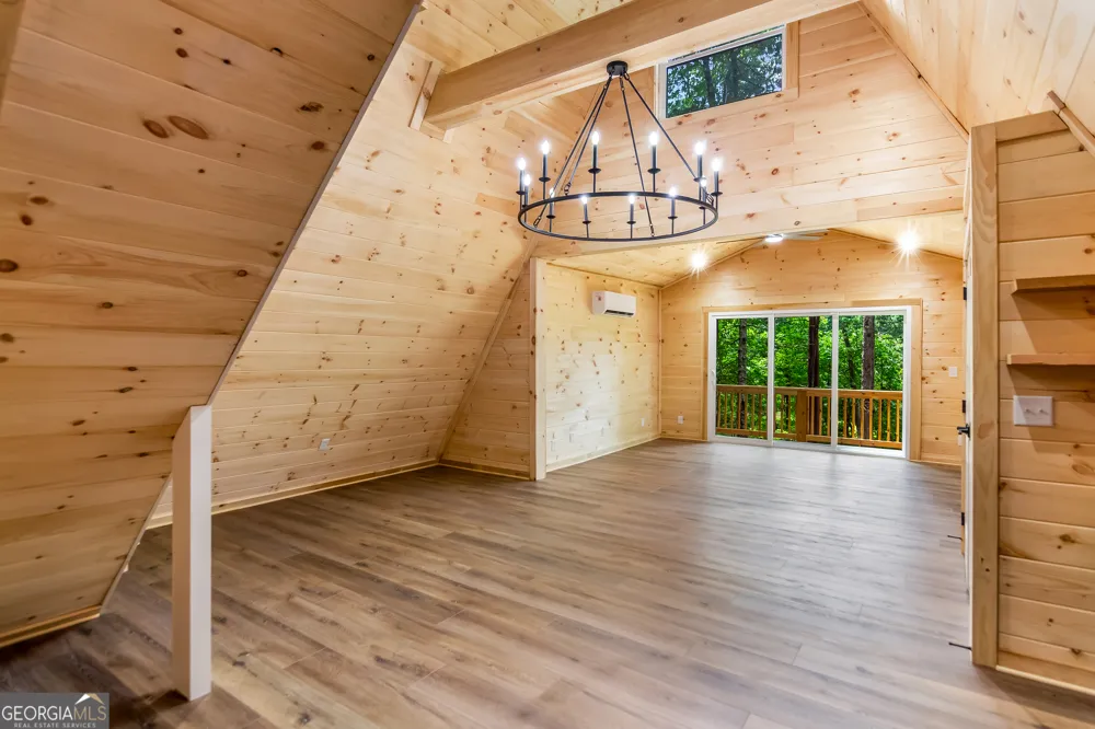 3 Mountain Lake RD Blue Ridge, GA 30513