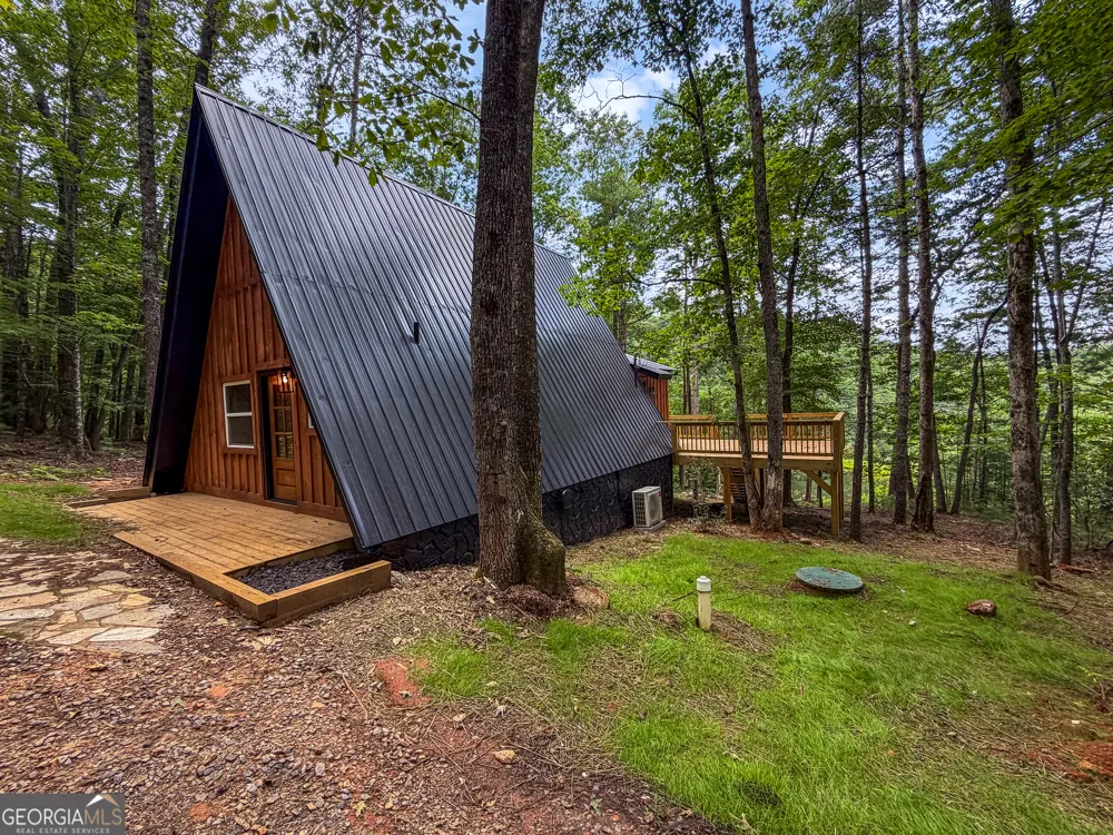 3 Mountain Lake RD Blue Ridge, GA 30513