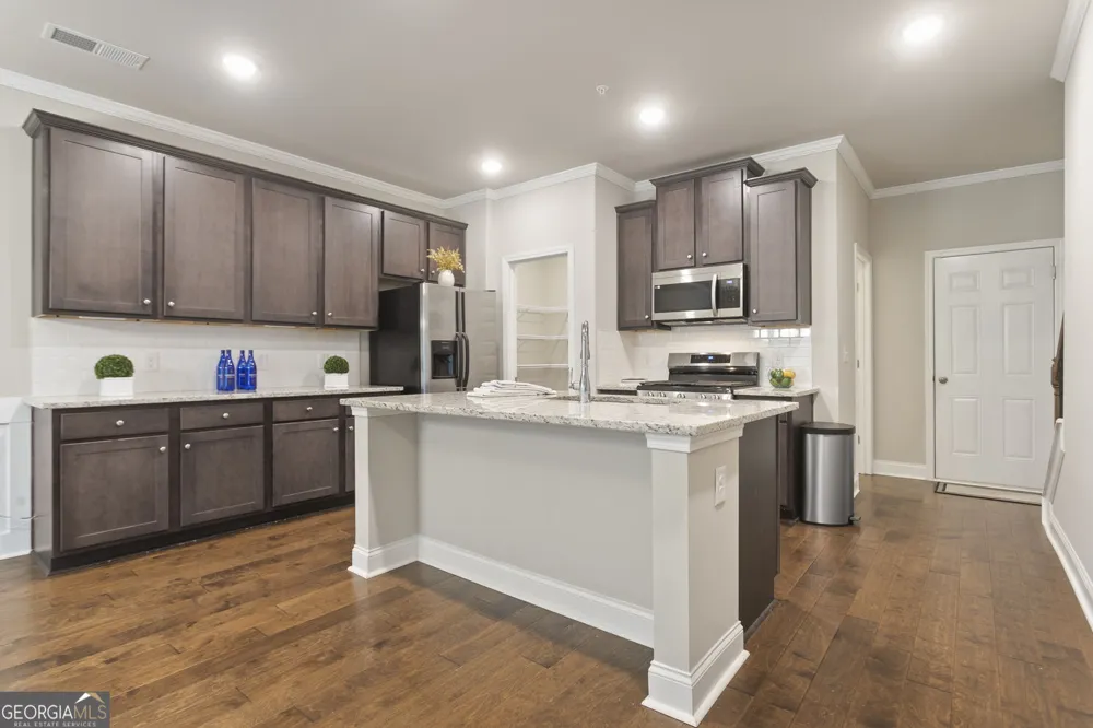 170 Camden Park DR Woodstock, GA 30188
