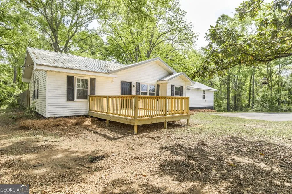 219 Sleepy Hollow RD Marshallville, GA 31057