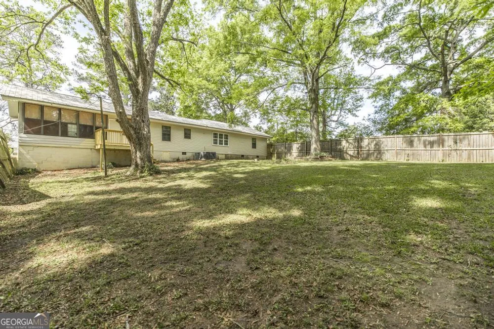 219 Sleepy Hollow RD Marshallville, GA 31057
