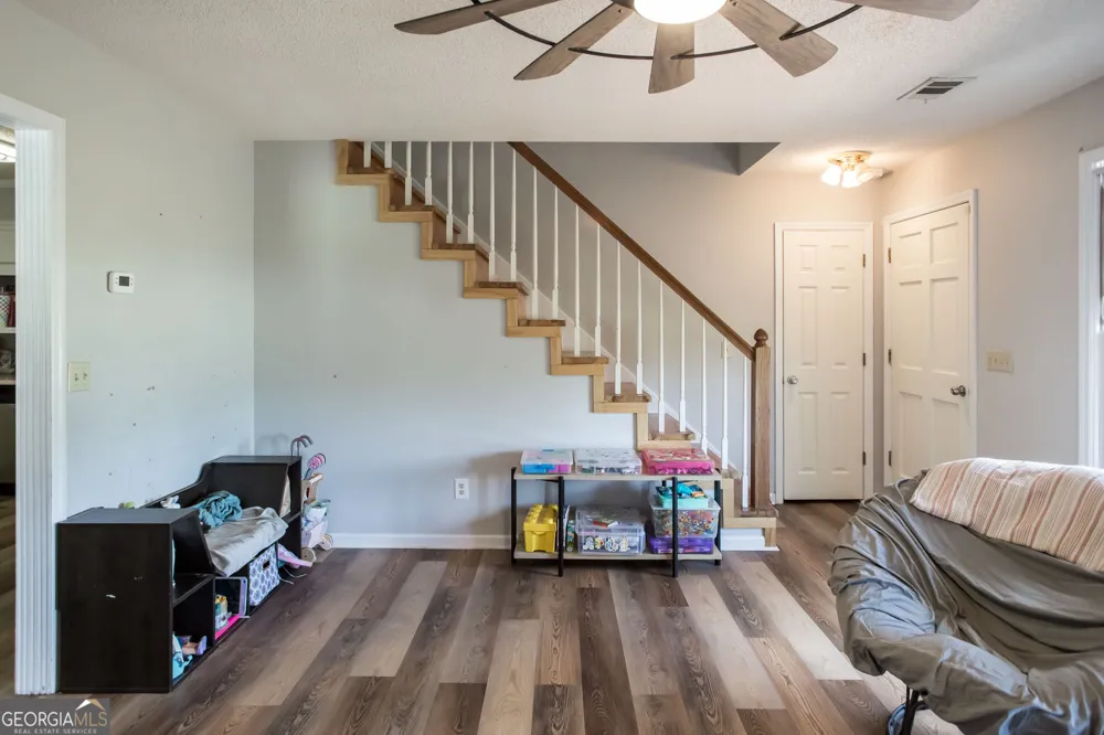 4484 Central AVE Waycross, GA 31503