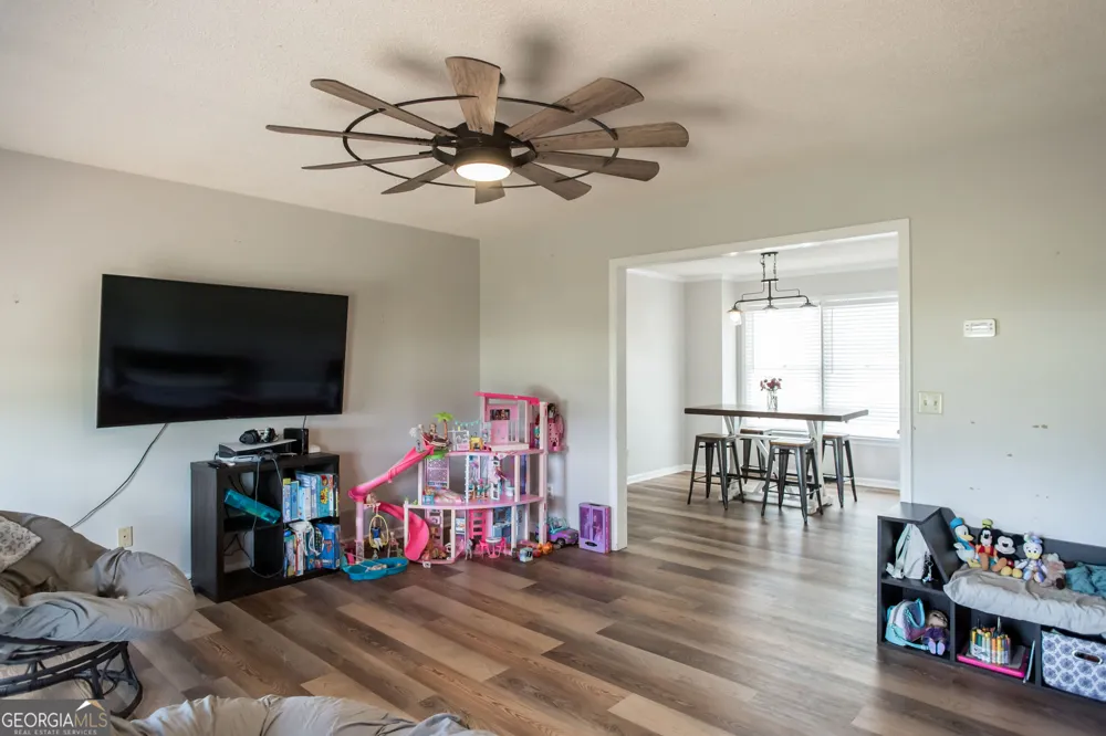 4484 Central AVE Waycross, GA 31503
