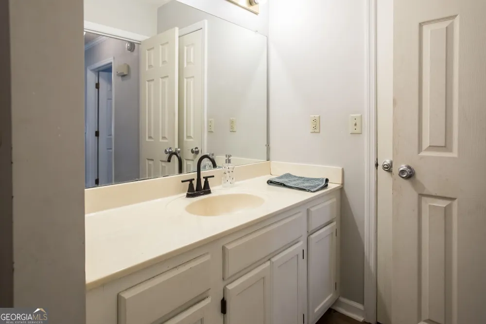 4484 Central AVE Waycross, GA 31503