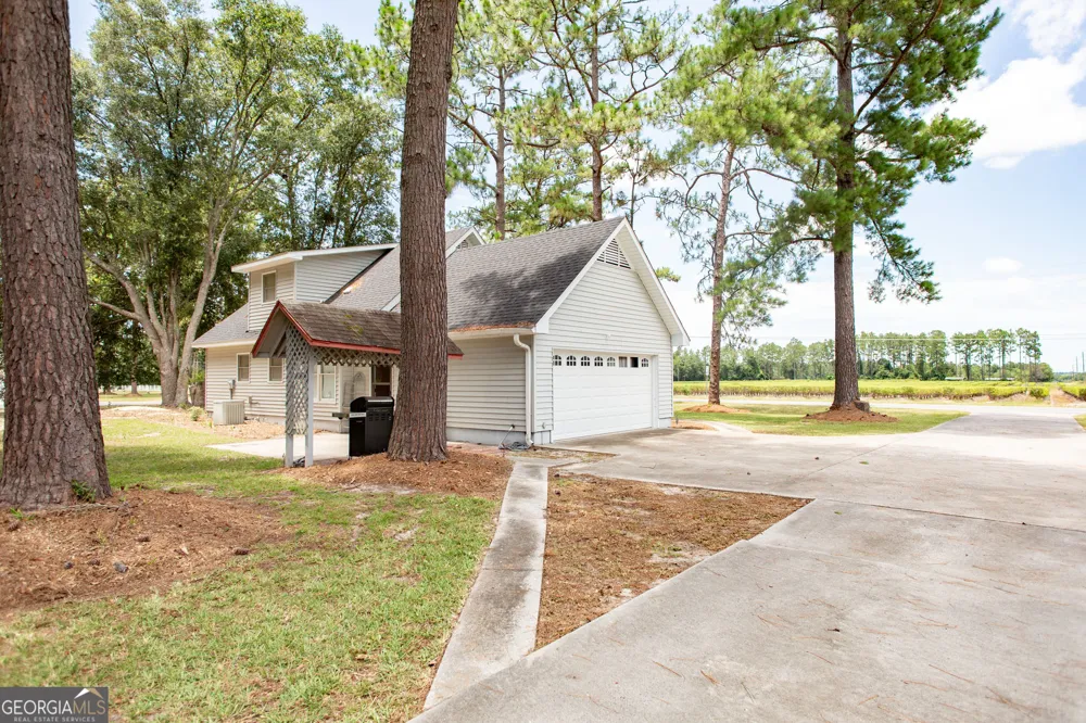 4484 Central AVE Waycross, GA 31503