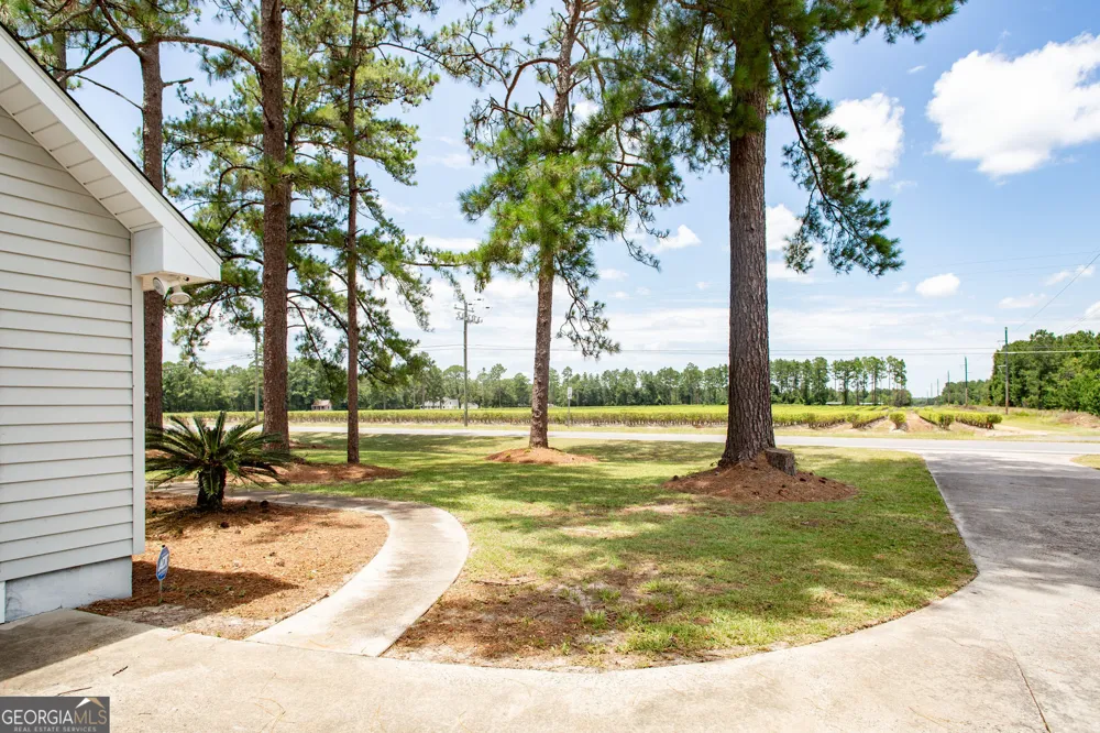 4484 Central AVE Waycross, GA 31503