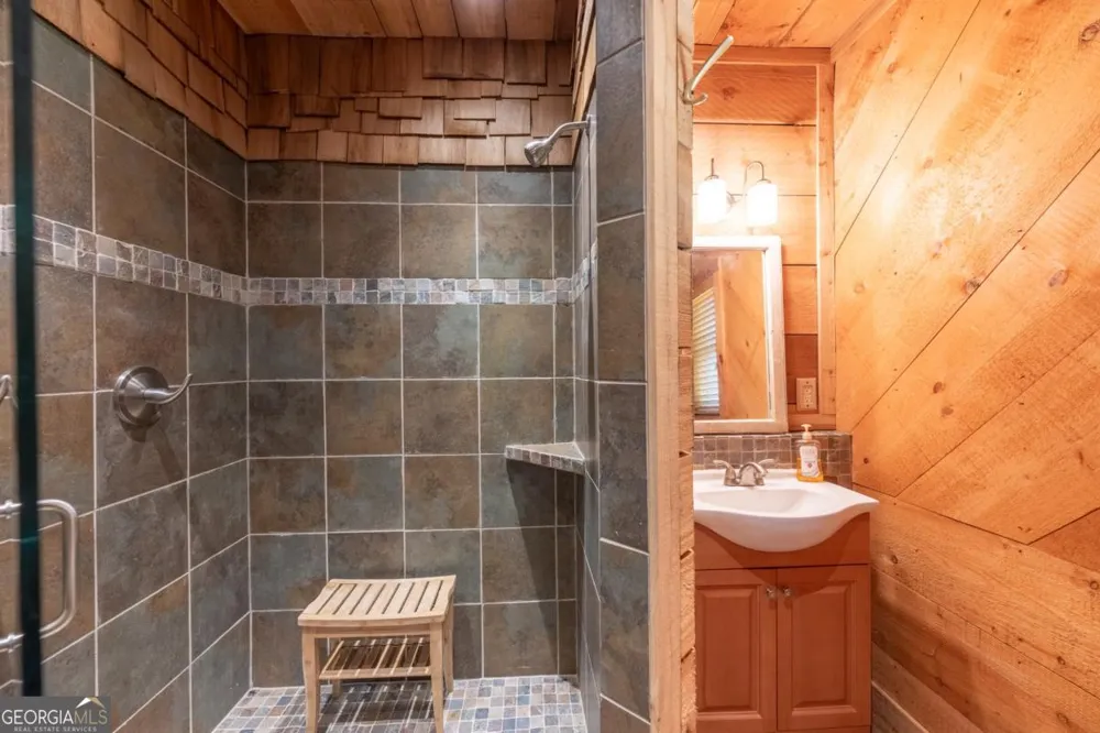 755 Padena DR Morganton, GA 30560
