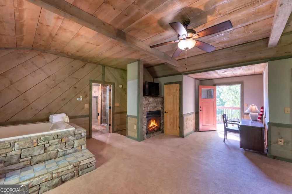 755 Padena DR Morganton, GA 30560