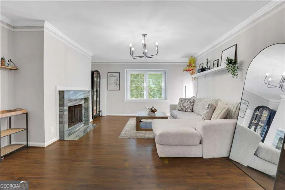 172 Elysian WAY NW Atlanta, GA 30327