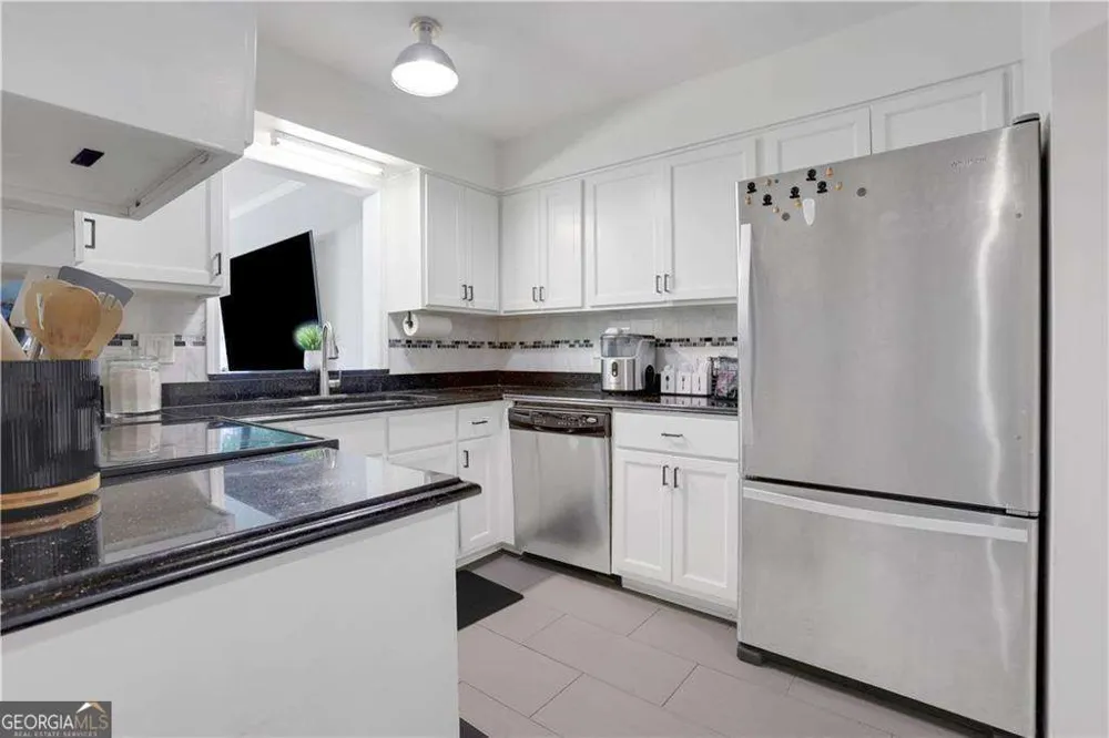 172 Elysian WAY NW Atlanta, GA 30327