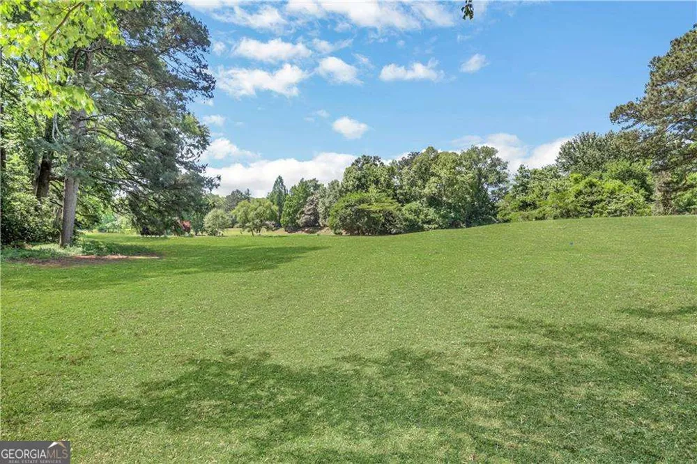 172 Elysian WAY NW Atlanta, GA 30327