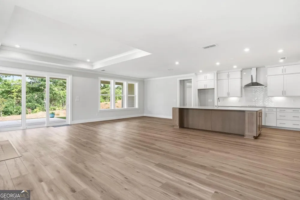 1403 Canoe DR Greensboro, GA 30642