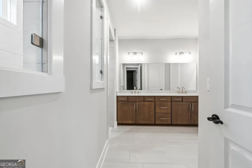 1403 Canoe DR Greensboro, GA 30642