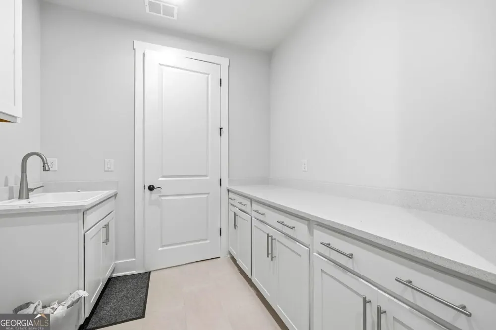 1403 Canoe DR Greensboro, GA 30642