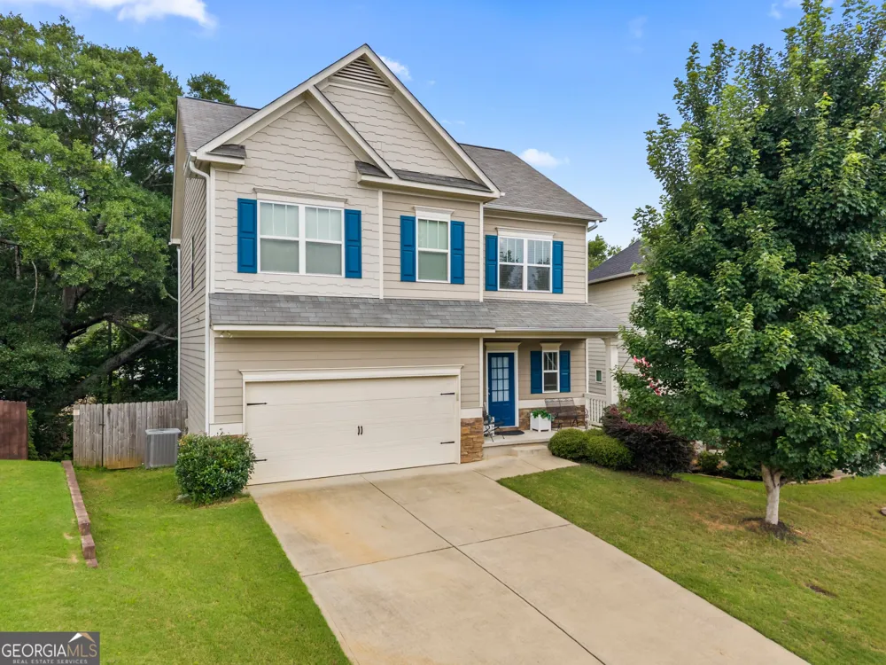 220 Renford RD Ball Ground, GA 30107