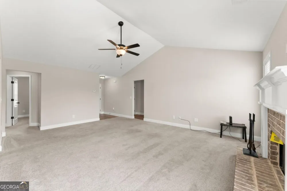 810 Anderson Thomas RD Martin, GA 30557
