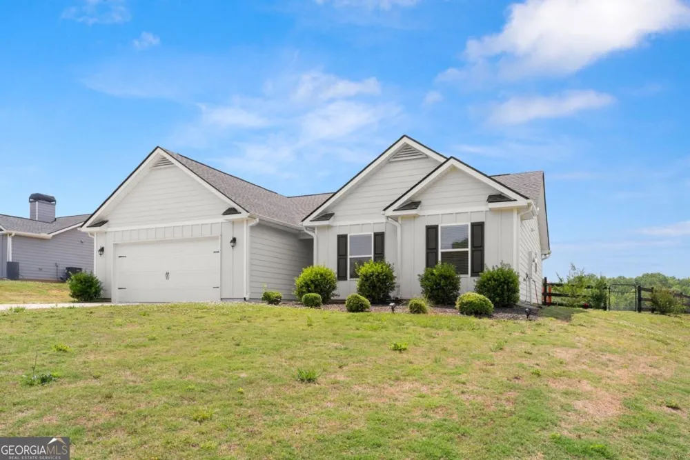 810 Anderson Thomas RD Martin, GA 30557