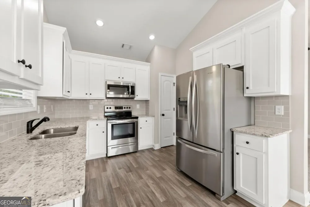 810 Anderson Thomas RD Martin, GA 30557