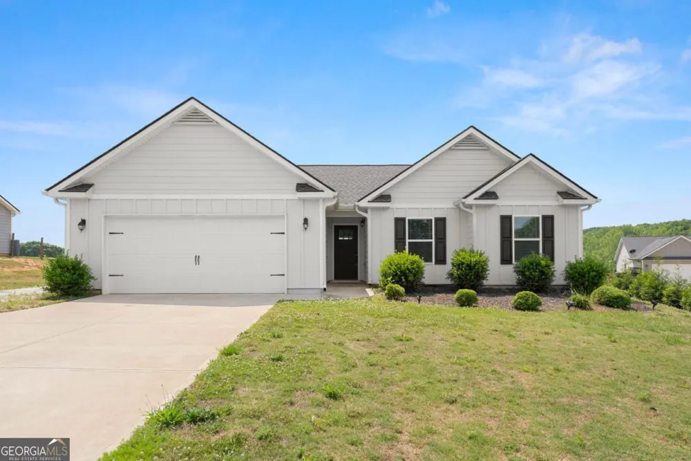 810 Anderson Thomas RD Martin, GA 30557