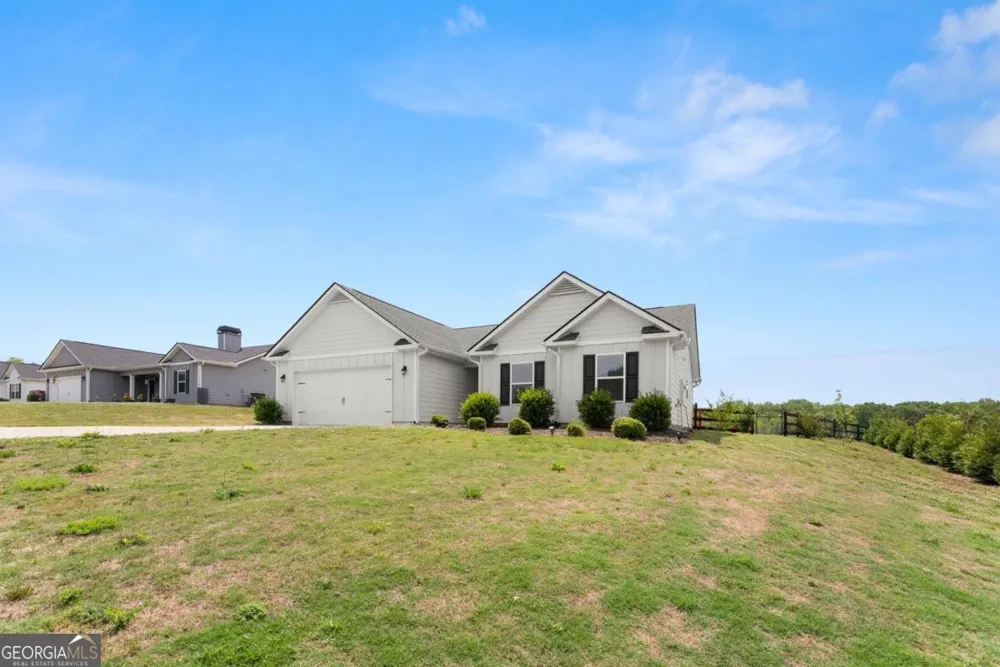 810 Anderson Thomas RD Martin, GA 30557