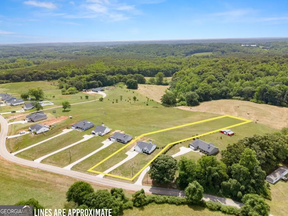 810 Anderson Thomas RD Martin, GA 30557