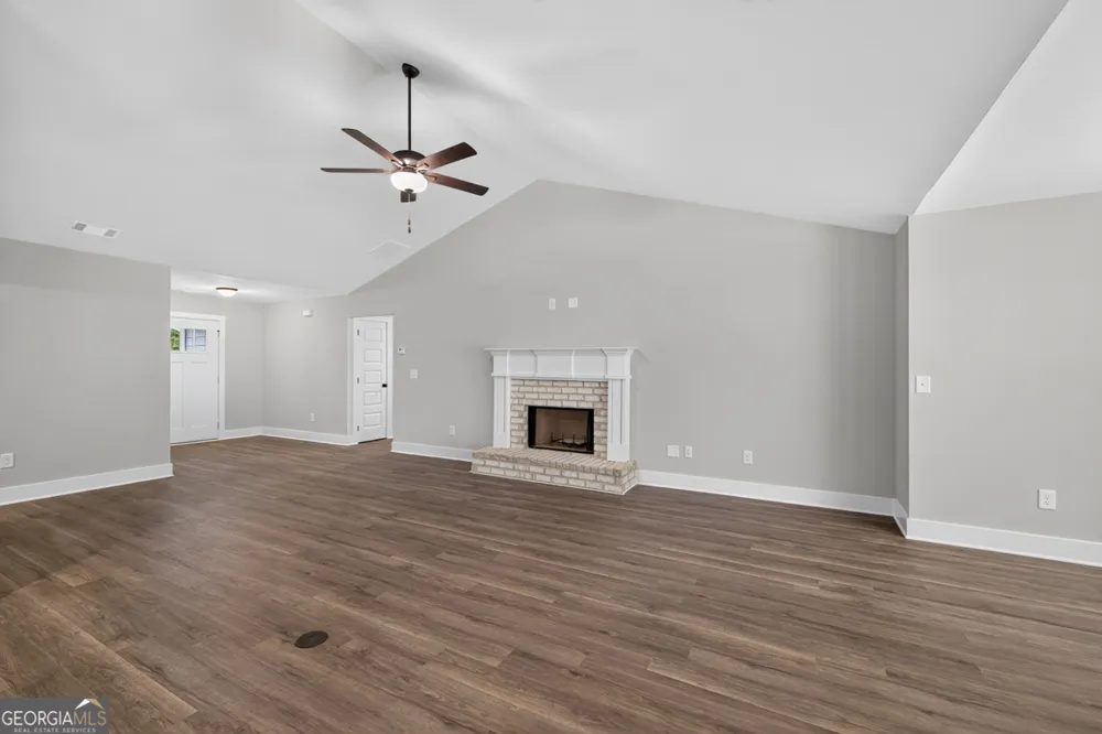 1714 Highway 82 Winder, GA 30680