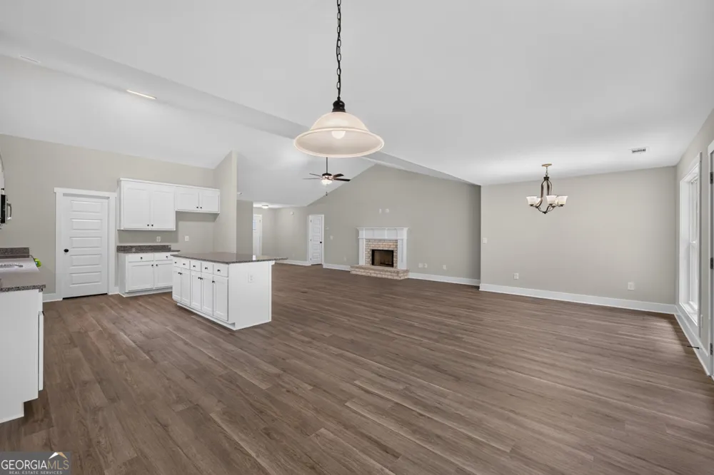 1714 Highway 82 Winder, GA 30680