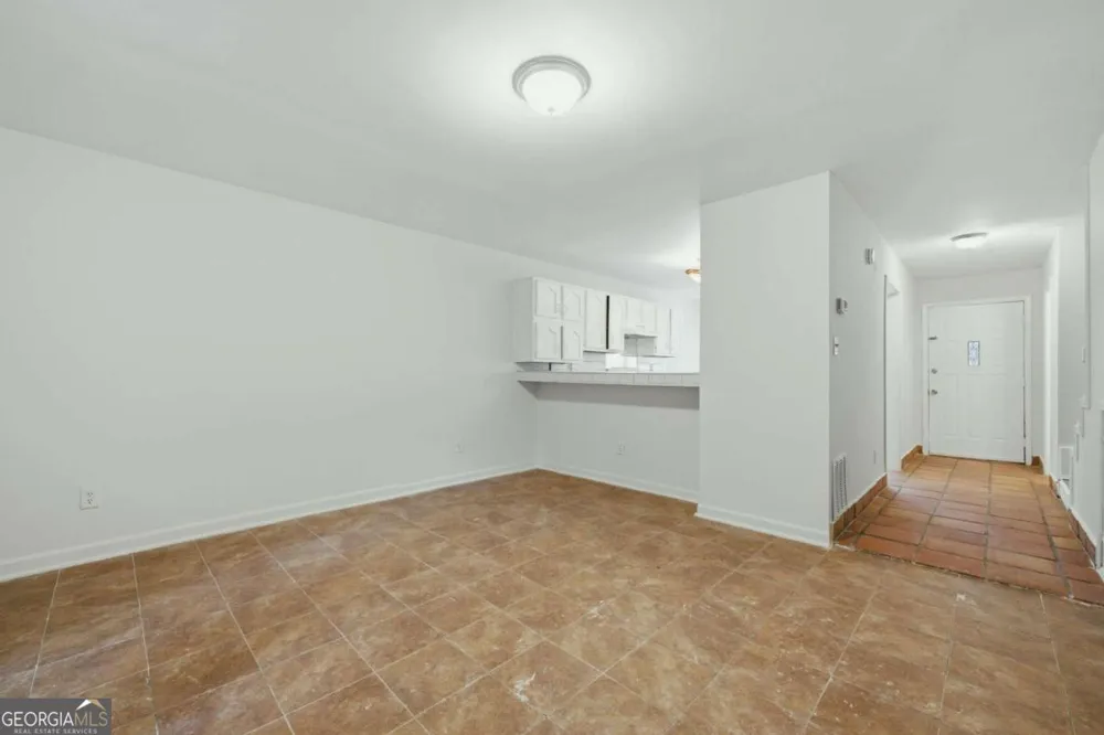 667 Hunting Creek LN SE Conyers, GA 30013