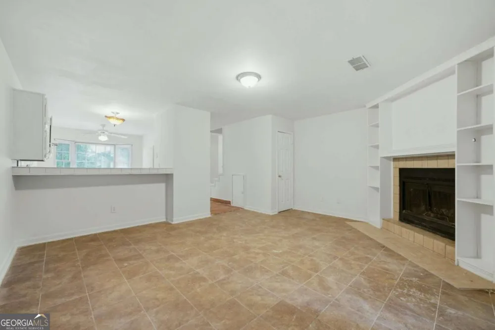667 Hunting Creek LN SE Conyers, GA 30013
