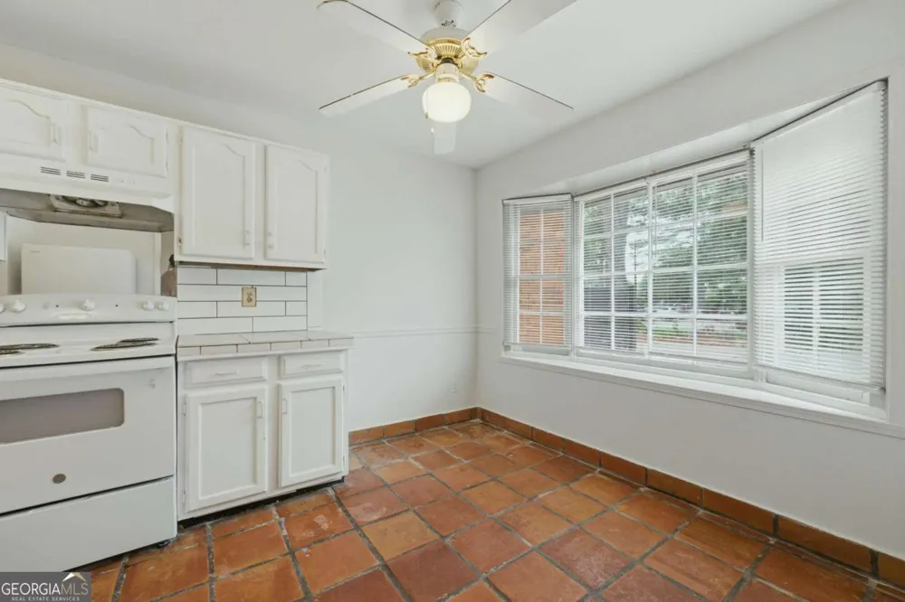 667 Hunting Creek LN SE Conyers, GA 30013