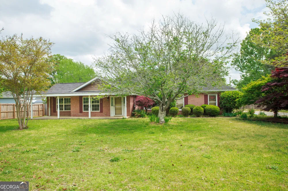 201 Willowgate DR Bonaire, GA 31005