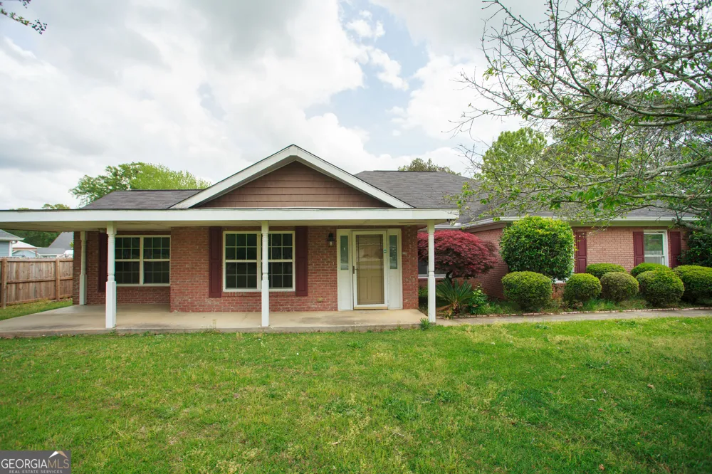 201 Willowgate DR Bonaire, GA 31005