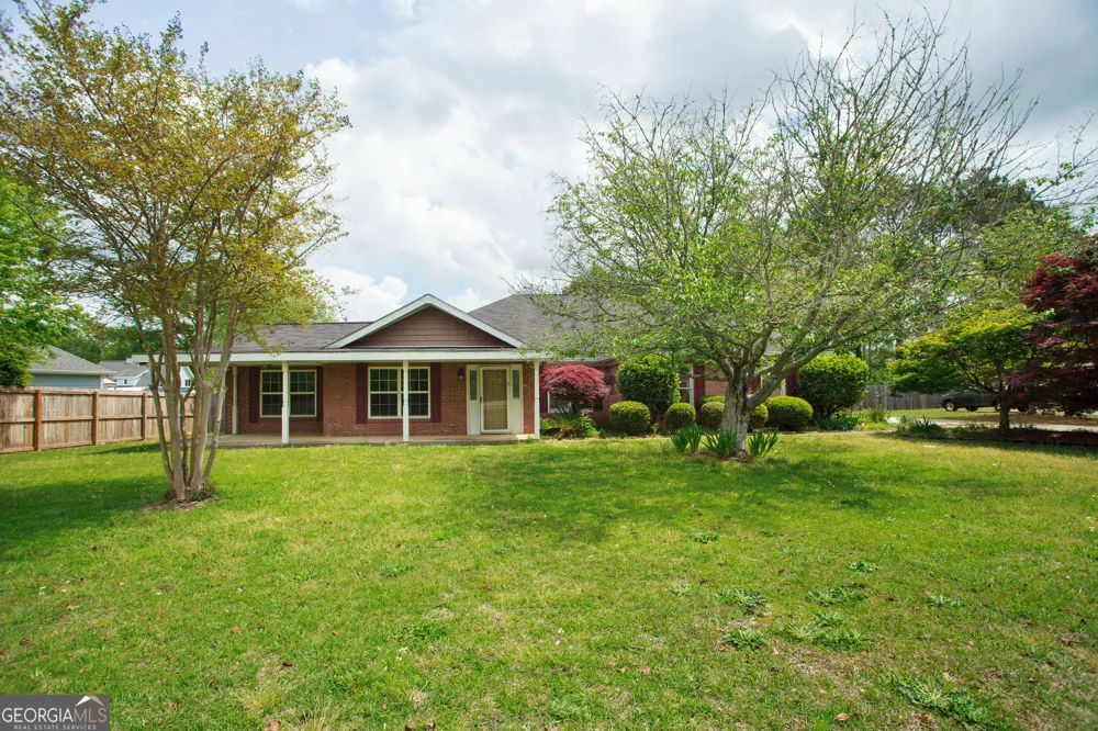 201 Willowgate DR Bonaire, GA 31005