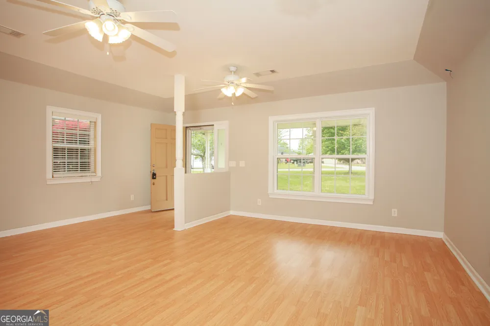 201 Willowgate DR Bonaire, GA 31005