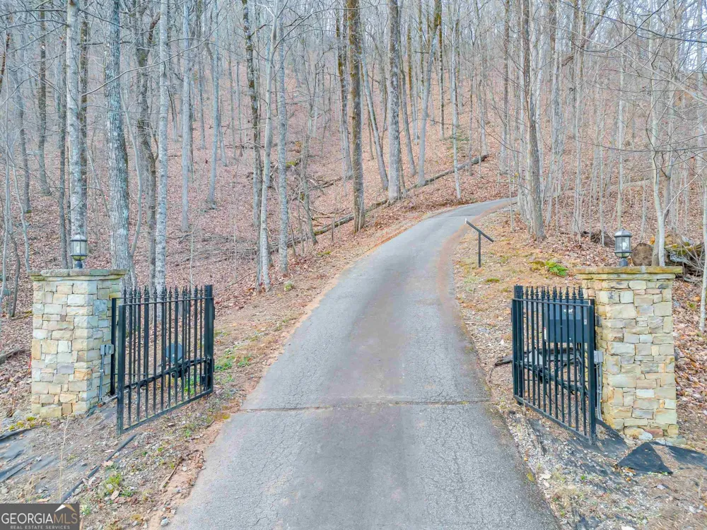873 Laurel Ridge RD Cleveland, GA 30528