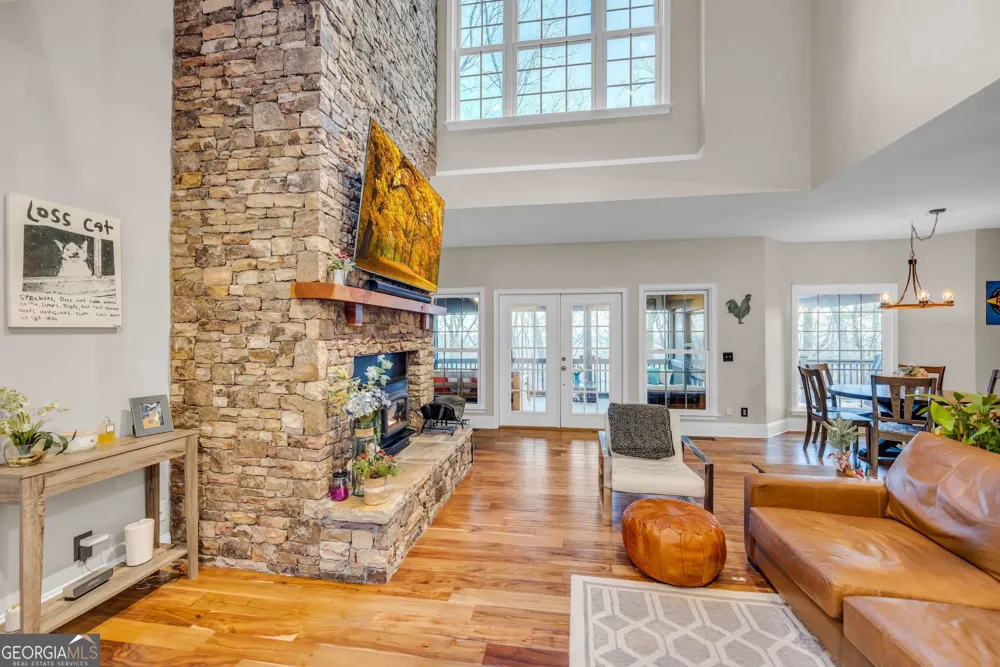 873 Laurel Ridge RD Cleveland, GA 30528