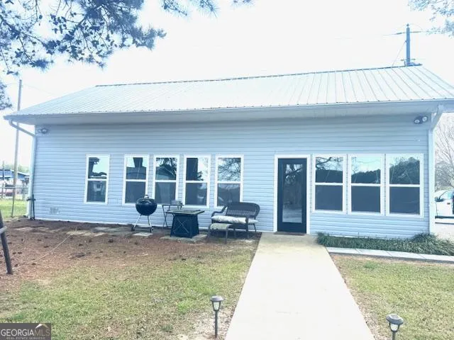 100 Sunset DR Centre, AL 35960