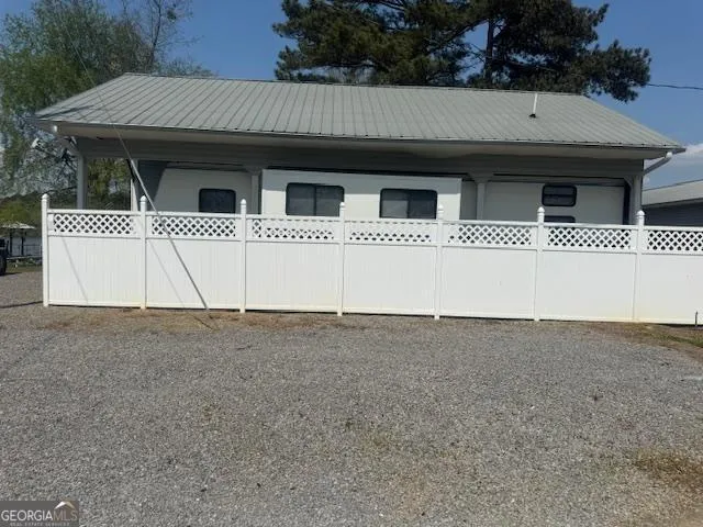 100 Sunset DR Centre, AL 35960