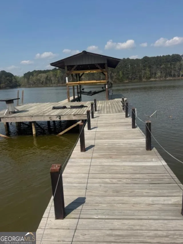 100 Sunset DR Centre, AL 35960
