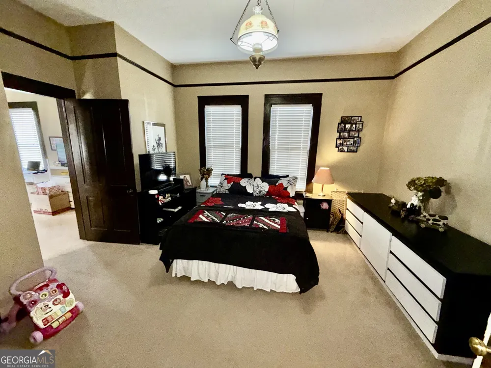 222 Church ST Elberton, GA 30635