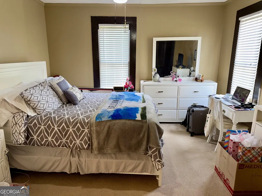 222 Church ST Elberton, GA 30635