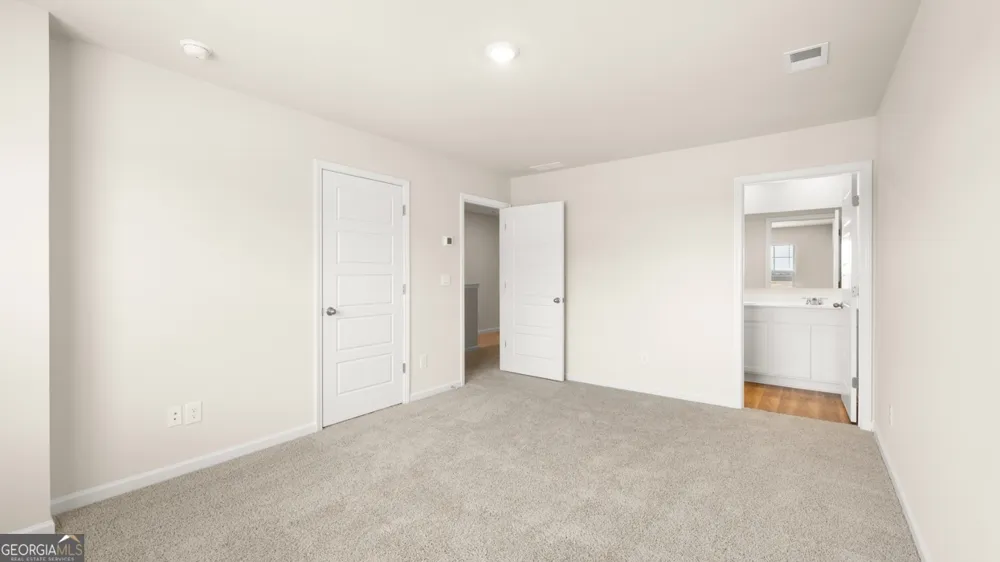 214 Kenmore CIR Perry, GA 31069