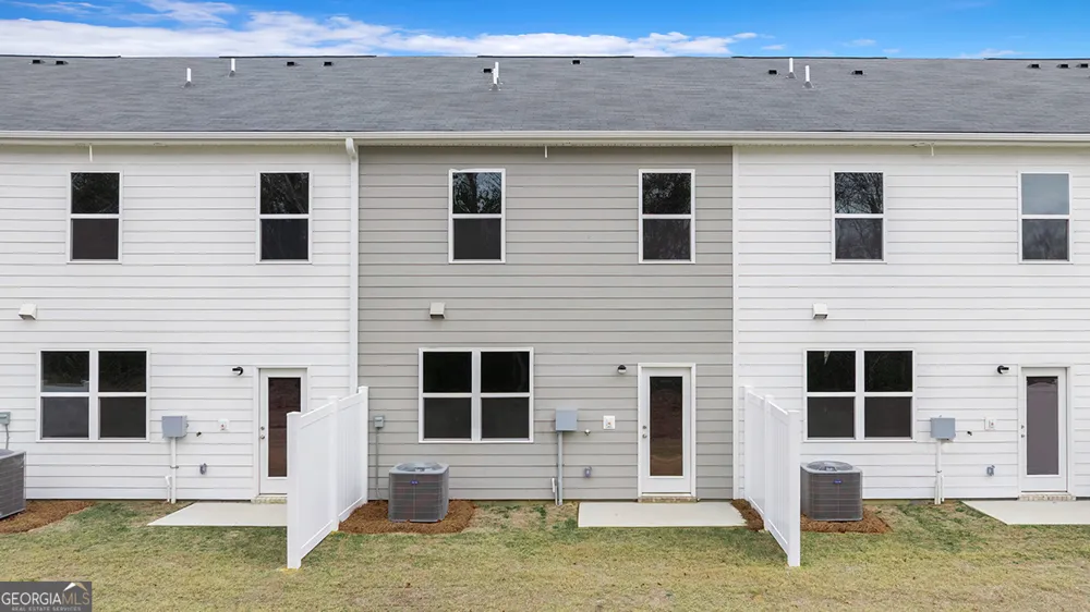 214 Kenmore CIR Perry, GA 31069