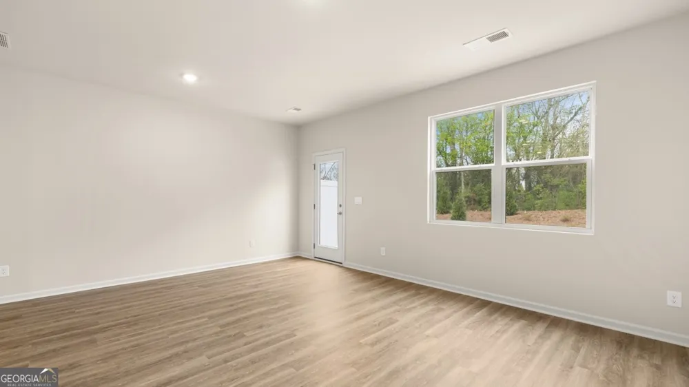 208 Kenmore CIR Perry, GA 31069