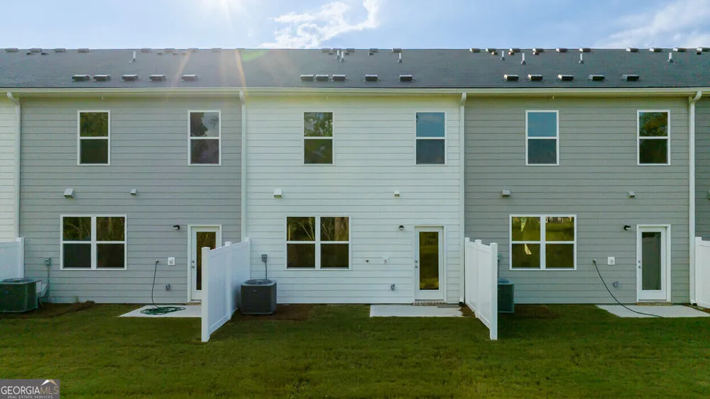 208 Kenmore CIR Perry, GA 31069