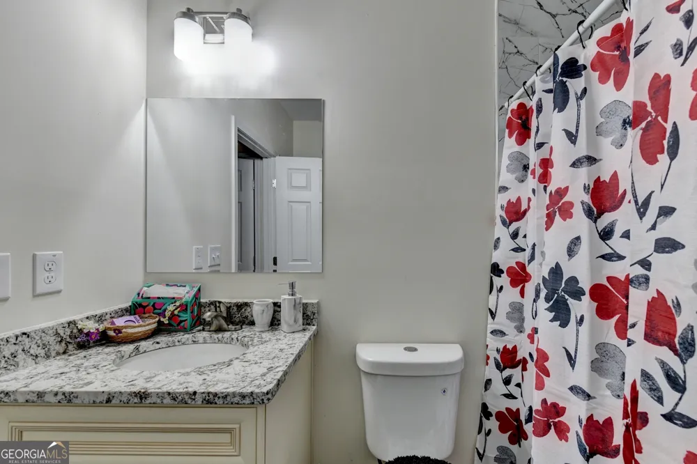 3260 Wood Springs TRCE Lilburn, GA 30047