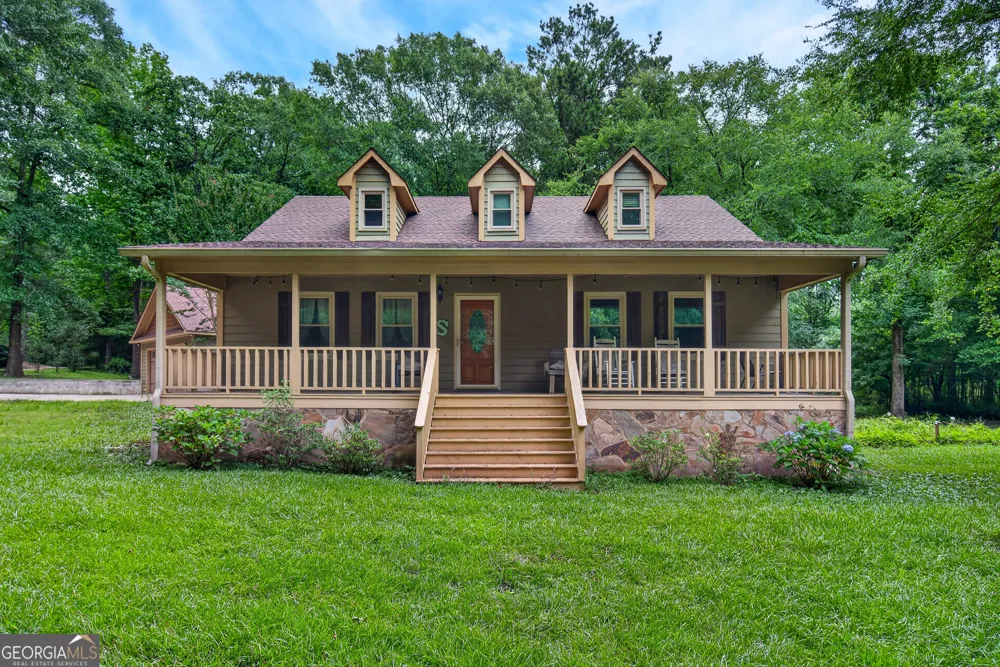 697 John Lovelace RD LaGrange, GA 30241